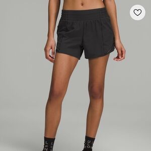 Lululemon Hotty Hot High-rise Lined Shorts 4”